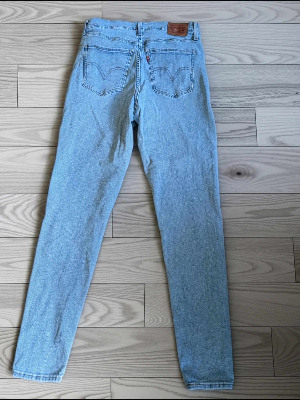 Levi's Mile High Women's High Rise Super Skinny Light Wash Blue Denim Jeans - Picture 4 of 7